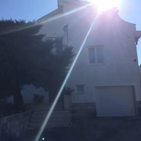Vila * Podgorica